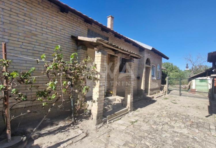 Stapar, Kuća sa započetom renovacijom, 125m2