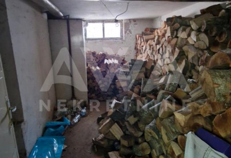 PRODAJE SE PORODIČNA KUĆA – Josićko Naselje, Sombor