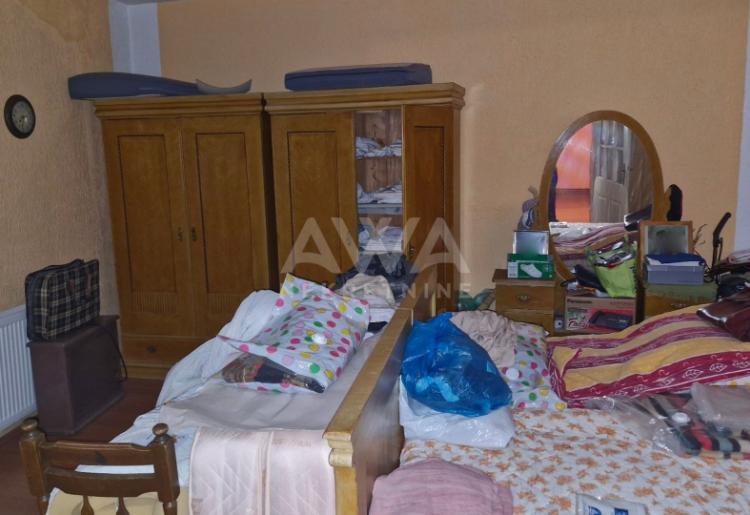 Apatin, Kuća sa lokalom 296m2