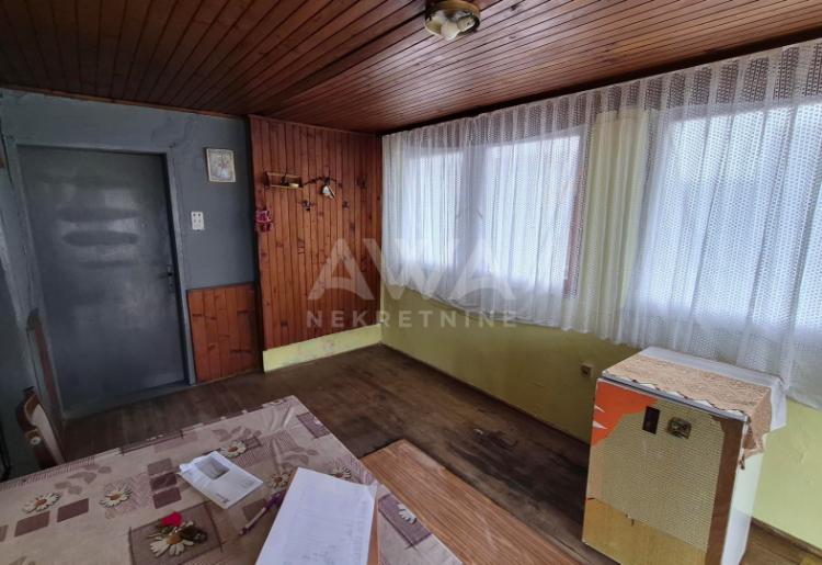 Kuća na prodaju u Bačkom Gračacu – 121 m², plac 1.645 m² | veliki plac