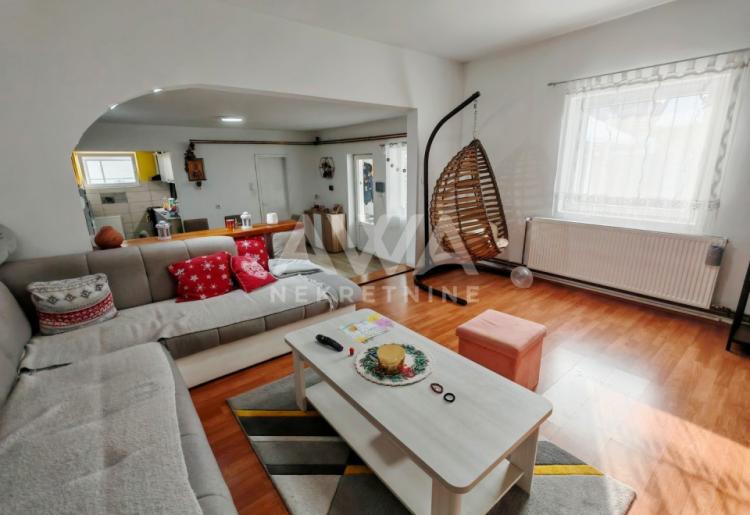 Apatin – Prizemna četvorosobna kuća | 123 m² | Plac 611 m²
