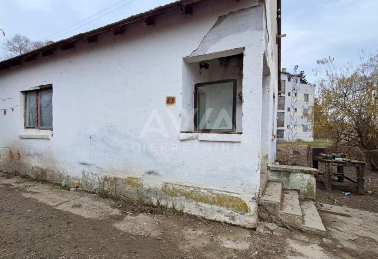 Na prodaju stan za renoviranje u Ribarevu – Apatin, K.O. Sonta | 63 m² 
