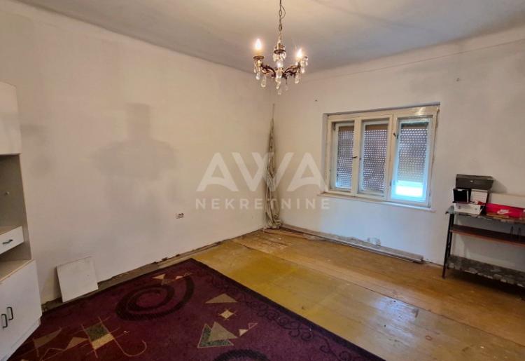 Kuća u Odžacima – 106m², plac 553m², garaža, nameštaj uključen