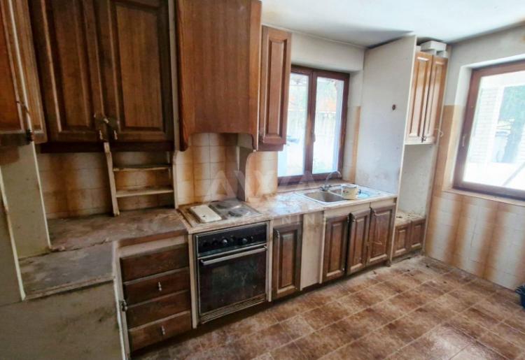Sombor, centar – kuća 263m² sa 3 stambene celine