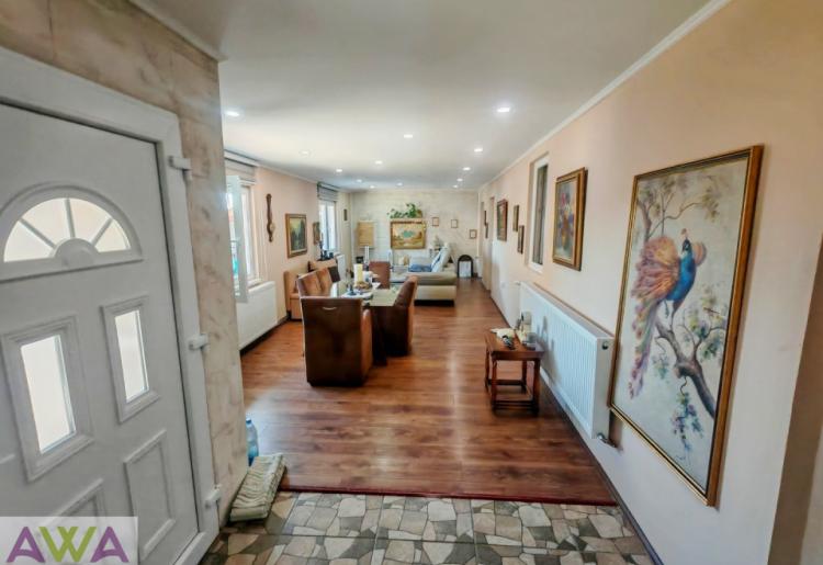 Na prodaju renovirana kuća u Doroslovu – 170 m², plac 9 ari