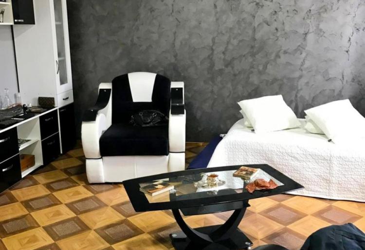 Na prodaju renovirana kuća u Doroslovu – 170 m², plac 9 ari