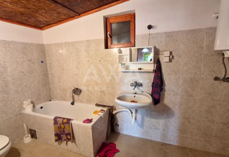 Kuća u Somboru – Jaroš naselje, plac 925m²