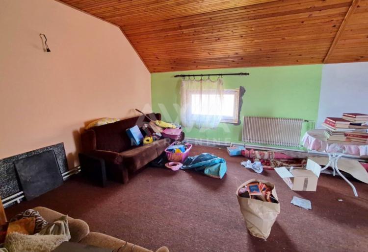 Čonoplja – Spratna kuća 172m² na velikom placu 1617m²