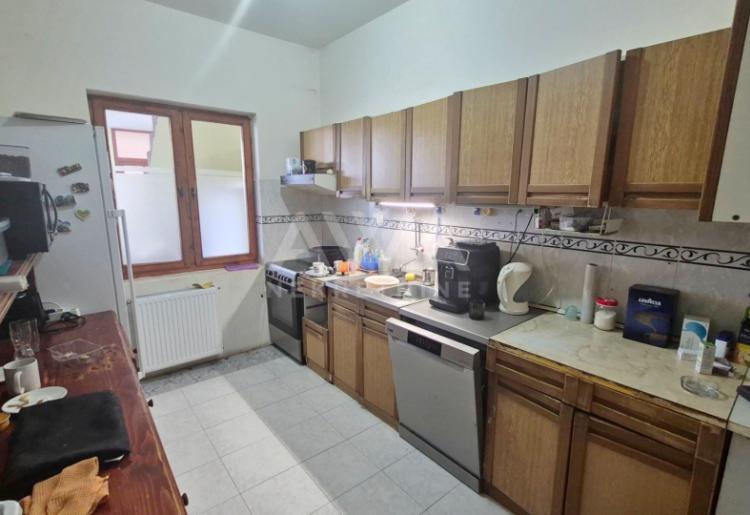 Stambeno-poslovni objekat 1096m²