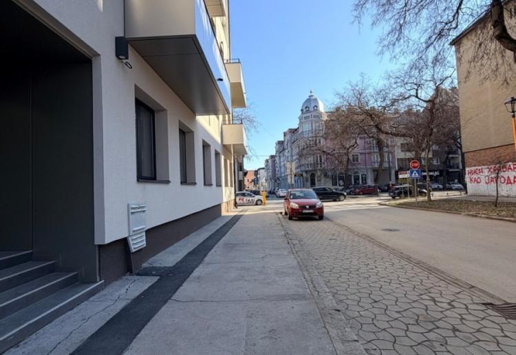 Izdaje se poslovni prostor – centar Sombora