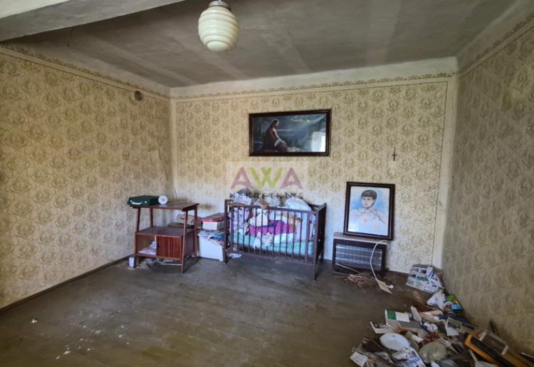 Stanišić – kuća sa velikim placem 17 ari