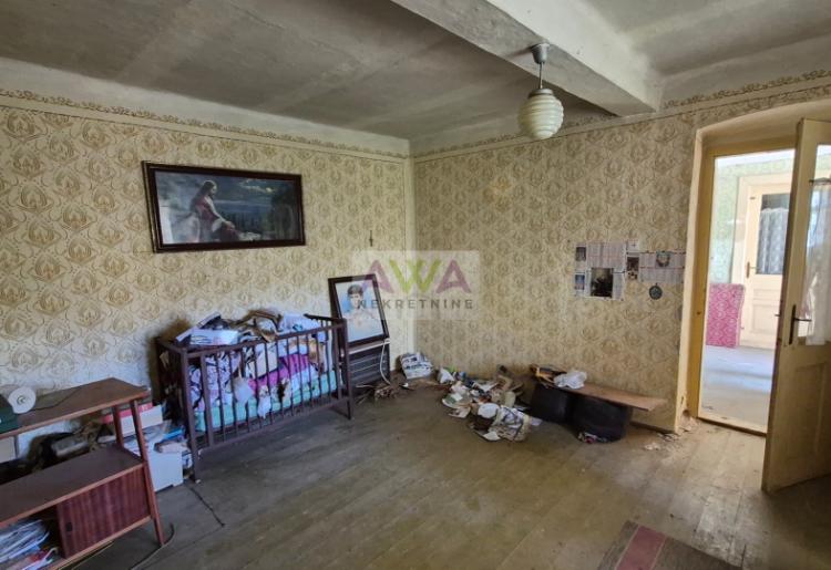 Stanišić – kuća sa velikim placem 17 ari