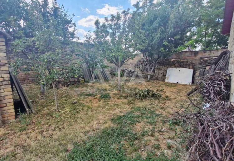 Sonta, Kuća 175 m2, na placu od 705 m2