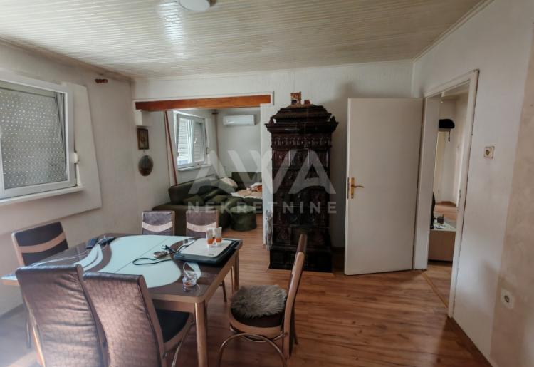 Kuća na prodaju Sombor – Goge, 129 m², plac 1092 m², spratna