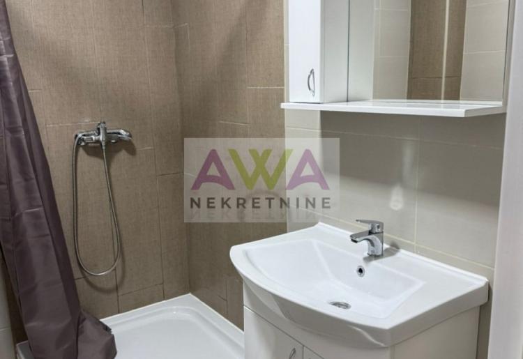 Nova garsonjera 30m2, I Sprat