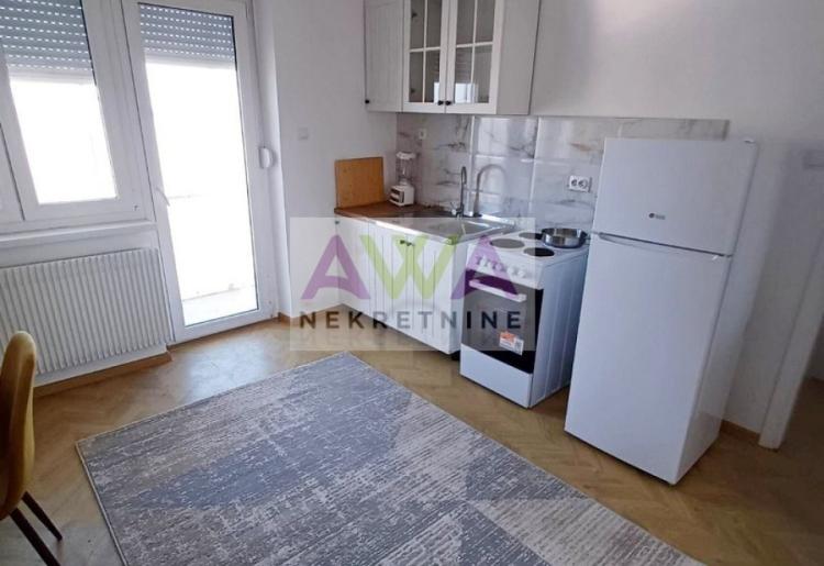 Izdavanje. Centar Sombora, 7 sprat