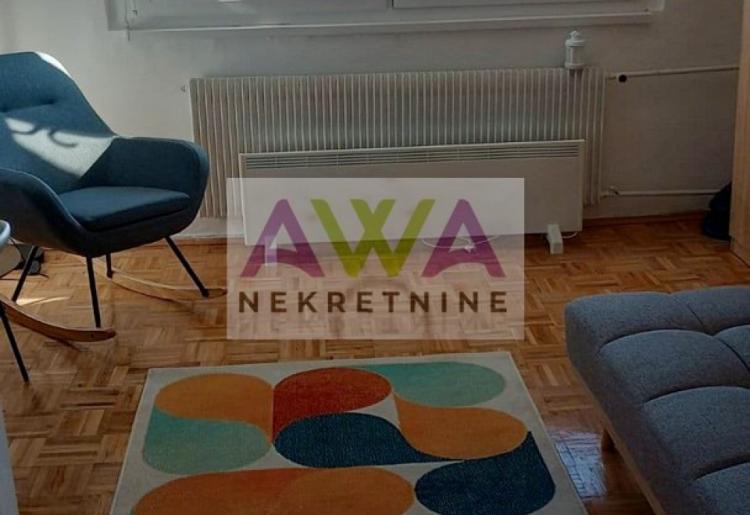 Izdavanje. Centar Sombora, 7 sprat