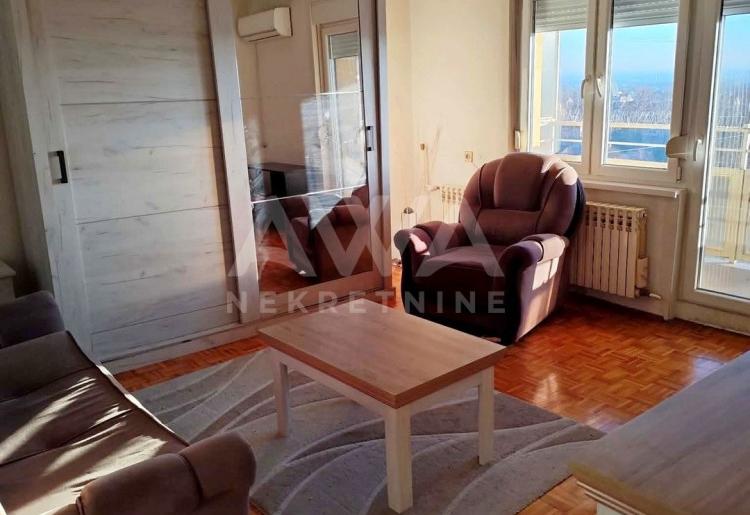 Stan Sombor – Selenča, 42m², 12. sprat, namešten, lift