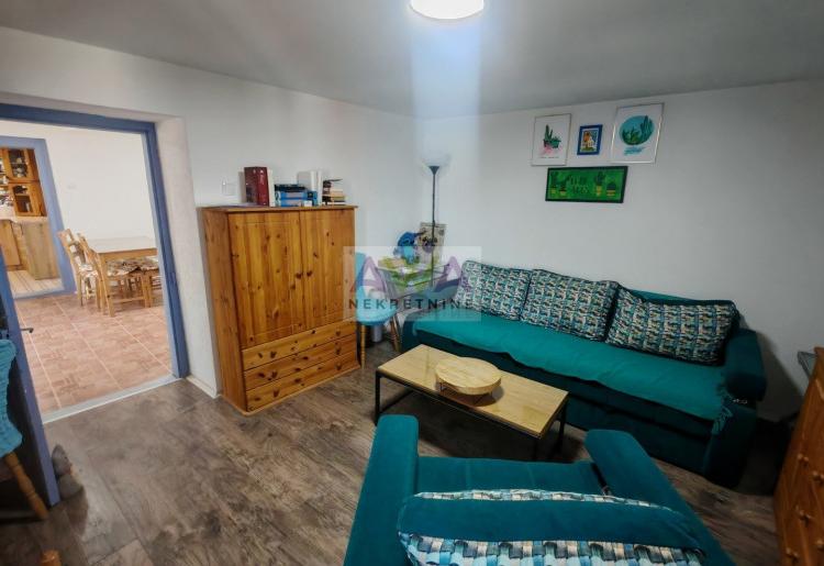 Bački Monoštor – renovirana kuća 94m², plac 368m²