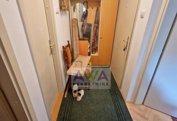 Sombor, Nova Selenča – Jednosoban stan 44m², I sprat, komplet namešten