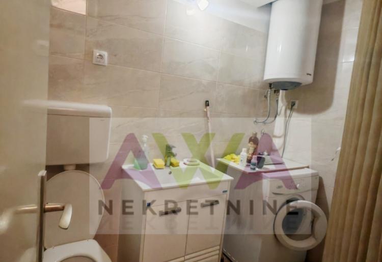 Sombor, Nova Selenča – Jednosoban stan 44m², I sprat, komplet namešten