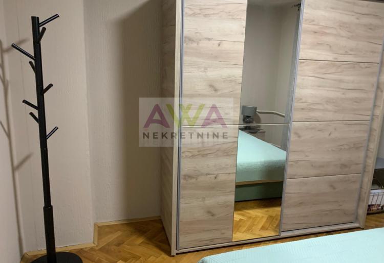 Sombor, Nova Selenča – Dvoiposoban stan 59m², I sprat, namešten