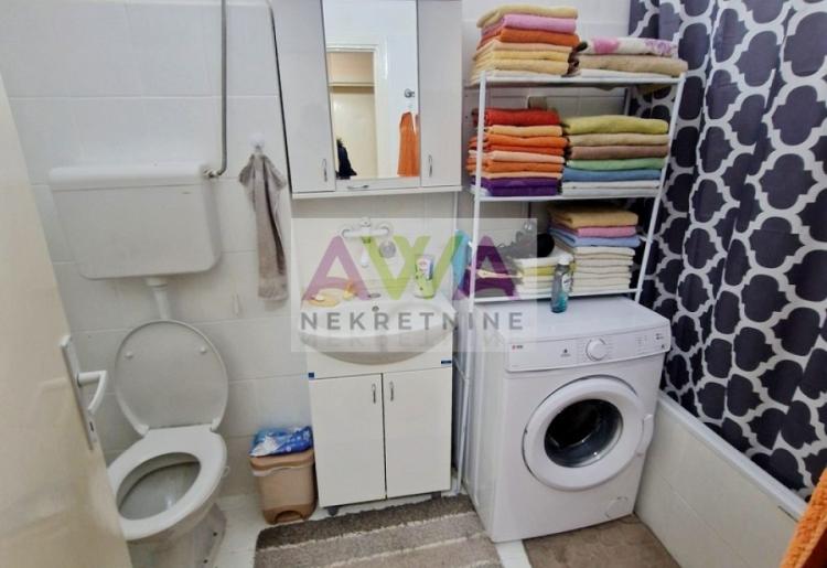 Sombor, Nova Selenča – Dvoiposoban stan 59m², I sprat, namešten