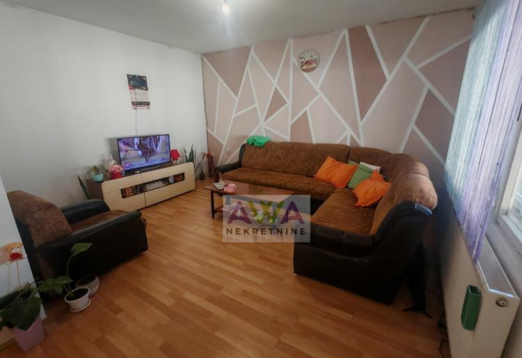 Sombor, Naselje Goge – Kuća 102m² na placu 719m² sa pomoćnim objektima i garažom