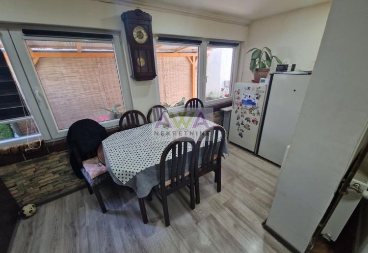 Sombor – Prizemna kuća 79m2, renovirana 2024, mogućnost kupovine putem kredita