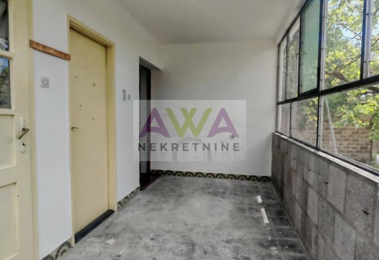 Apatin – Dve kuće po ceni jedne, plac 553m2
