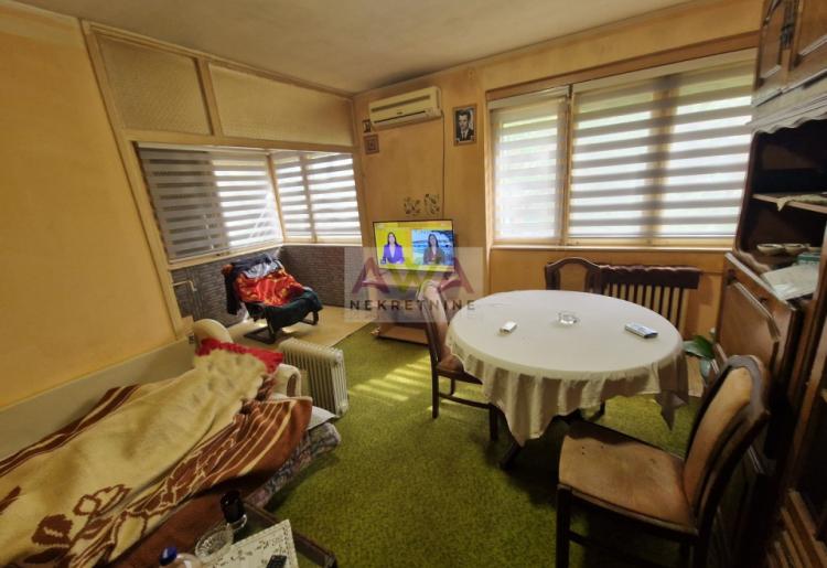 Odžaci. Jednosoban stan 47m2, Prvi sprat