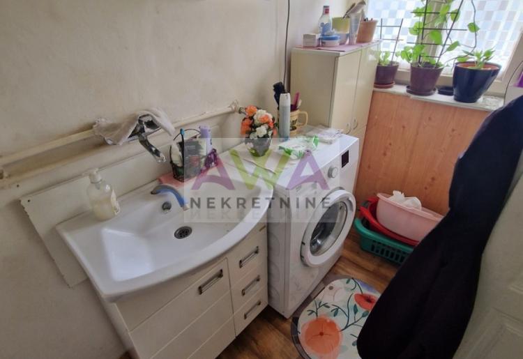 Odžaci – Dvosoban, namešten dvorišni stan 49m2