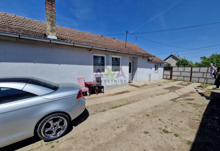 Stapar – Renovirana prizemna kuća 135m2 na placu 562m2