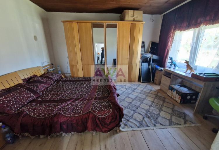 Stapar – Renovirana prizemna kuća 135m2 na placu 562m2