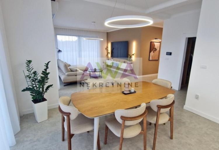 Sombor – Širi centar / Mlake – Nova luksuzna kuća 180m2 na placu 829m2