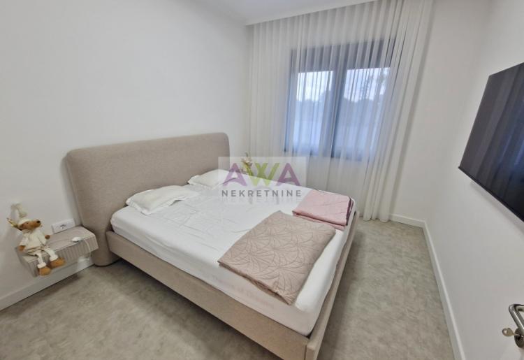 Sombor – Širi centar / Mlake – Nova luksuzna kuća 180m2 na placu 829m2