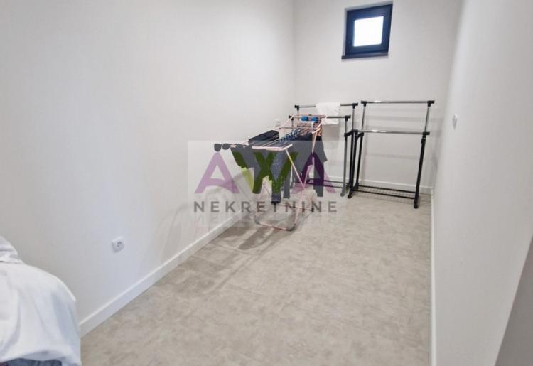 Sombor – Širi centar / Mlake – Nova luksuzna kuća 180m2 na placu 829m2
