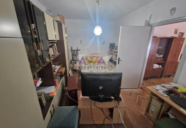 Sombor – Prizemni stan 51m² za renoviranje – odlična prilika
