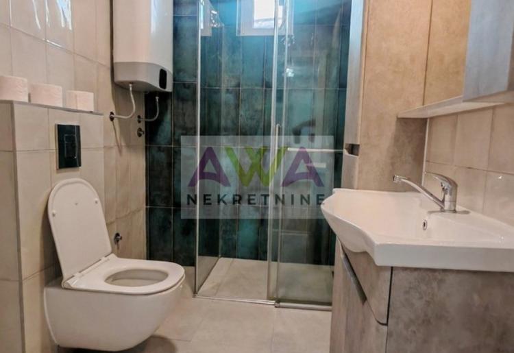 Centar Sombora – Trosoban stan 79m² sa garažom, prvi sprat