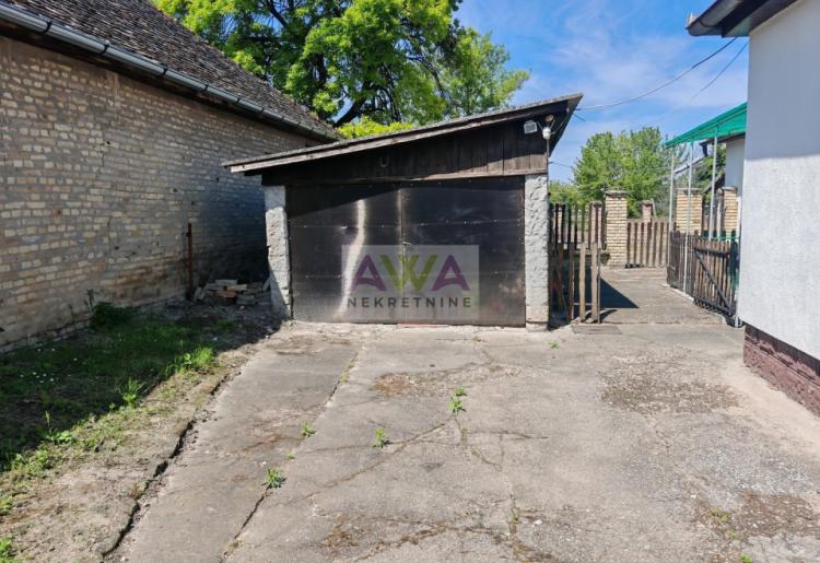 Bezdan – Prizemna četvorosobna kuća 166m2, plac 10 ari