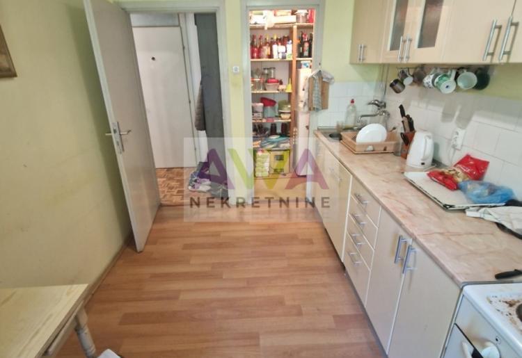 Sombor. Nova Selenča. Jednosoban 38m2, 3 sprat
