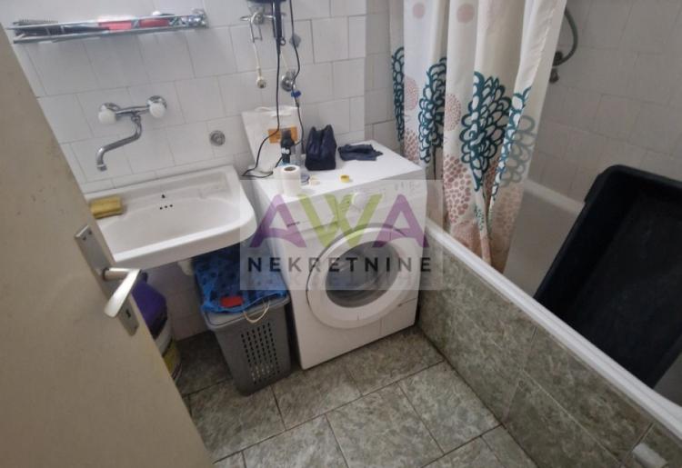 Sombor. Nova Selenča. Jednosoban 38m2, 3 sprat