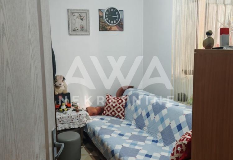 Sređen dvorišni stančić 49m2. Širi centar Sombora