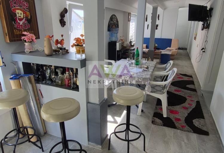 Doroslovo – Renovirana i nameštena prizemna kuća 161m², plac 1.885m²