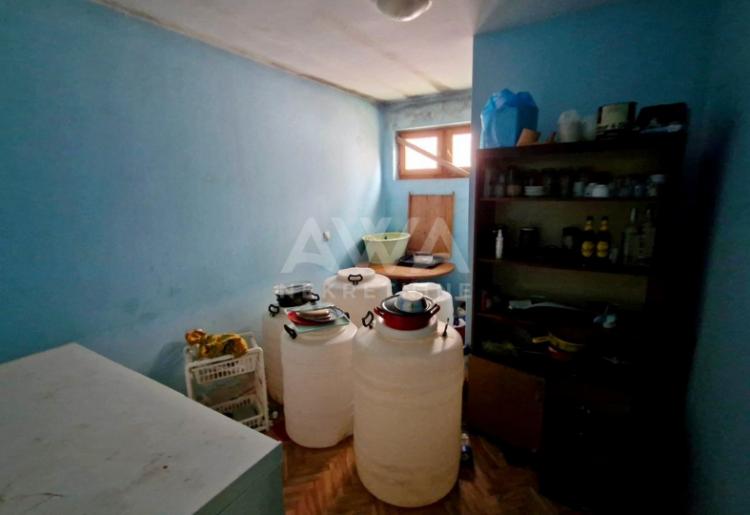 Bezdan – Trosobna kuća 152m², plac 1.839m²