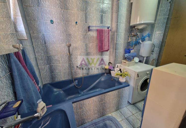 Sombor – Centar, pešačka zona – Namešten dvosoban stan 55m² sa liftom