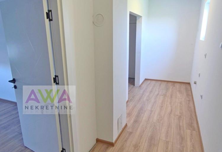 Lugovo, nadomak Sombora – Nekretnina sa ogromnim potencijalom | 215m² | Plac 1.317m²