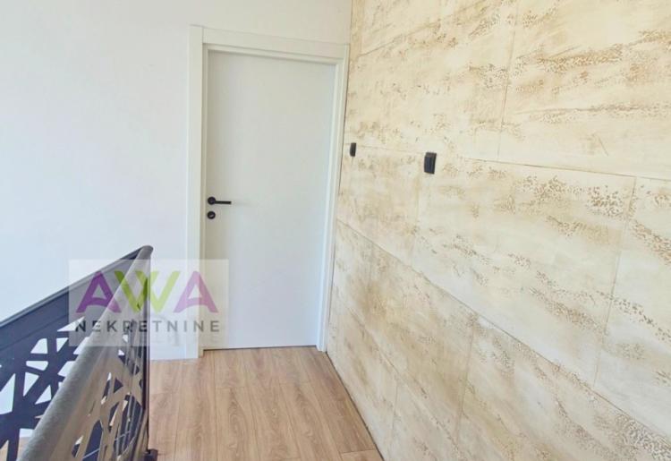 Lugovo, nadomak Sombora – Nekretnina sa ogromnim potencijalom | 215m² | Plac 1.317m²