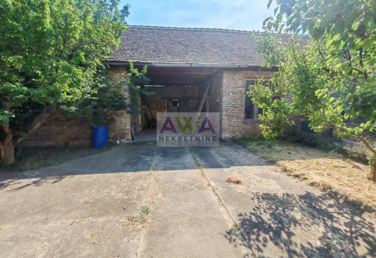 Prigrevica – Spratna porodična kuća 120m², plac 12 ari