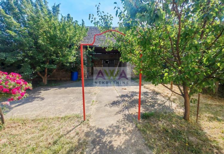 Prigrevica – Spratna porodična kuća 120m², plac 12 ari
